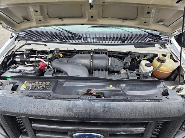 2012 Ford E-Series E-150