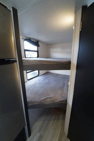 2022 Prime Time RV Tracer Ultra-Lite  24 DBS