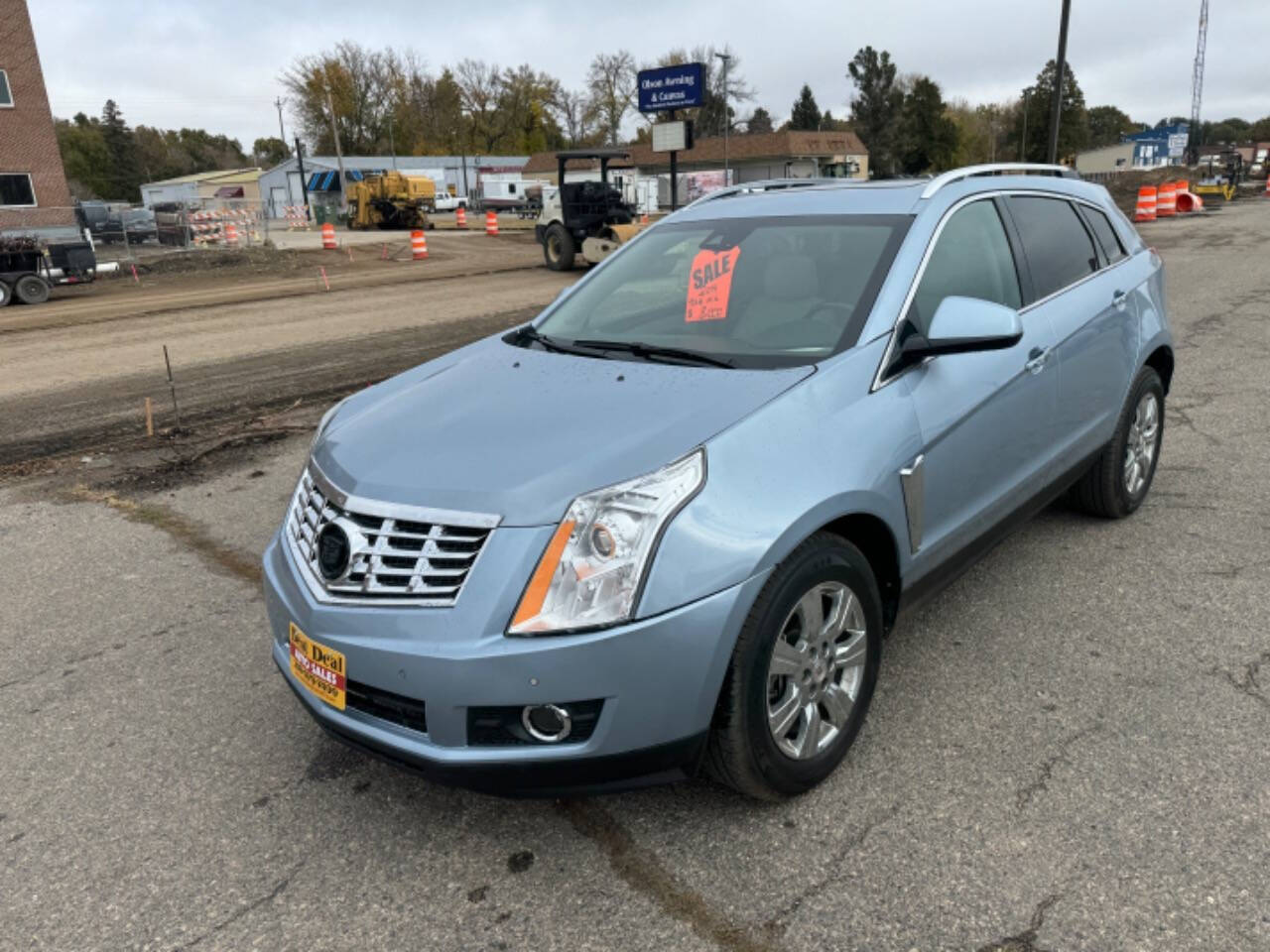 2014 Cadillac SRX for sale at BEST DEAL AUTO SALES in Moorhead, MN