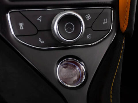 2022 McLaren 720S Spider Performance