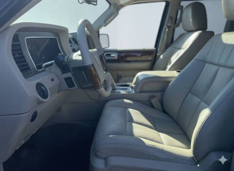 2012 Lincoln Navigator