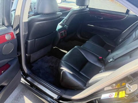 2011 Lexus LS 600h L