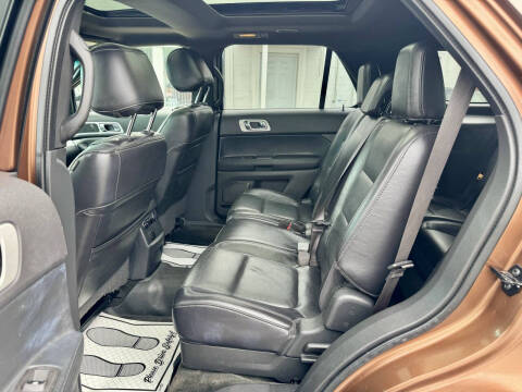 2011 Ford Explorer XLT