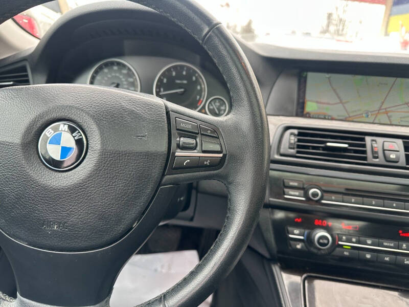 2013 BMW 5 Series 528i xDrive