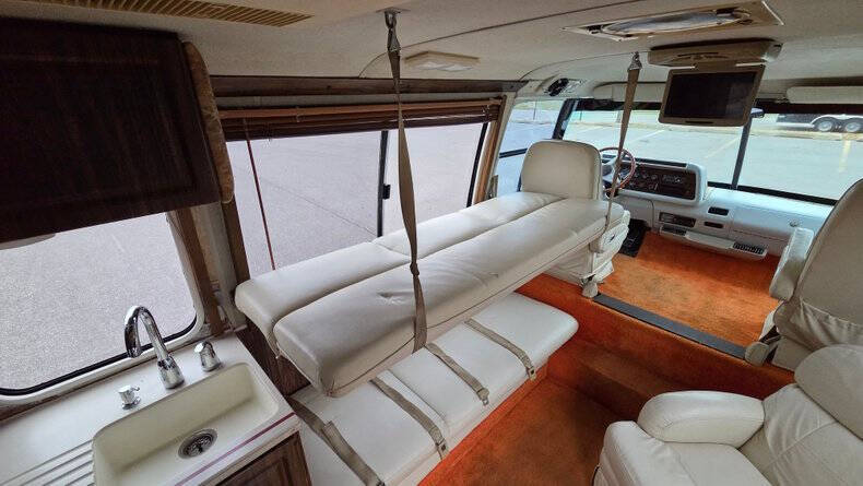 1976 GMC Motorhome 26'