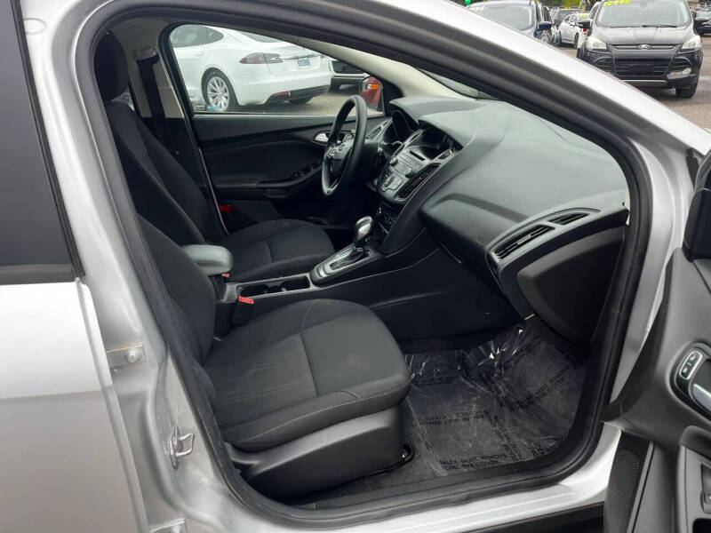 2017 Ford Focus SE