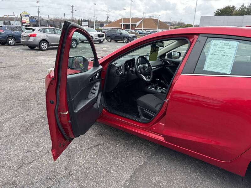 2015 Mazda MAZDA3 i Touring