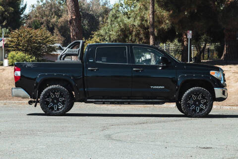2014 Toyota Tundra SR5