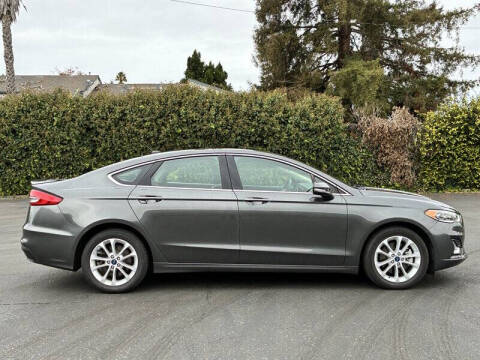 2019 Ford Fusion Energi Titanium