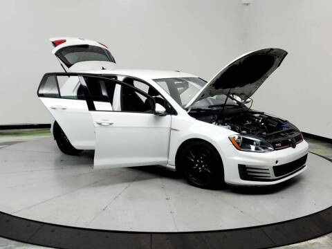 2017 Volkswagen Golf GTI S