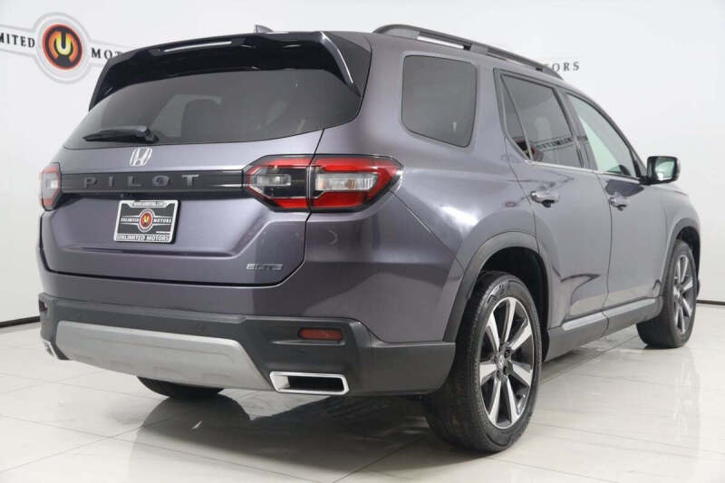 2023 Honda Pilot Elite