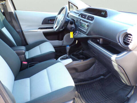 2014 Toyota Prius c Two