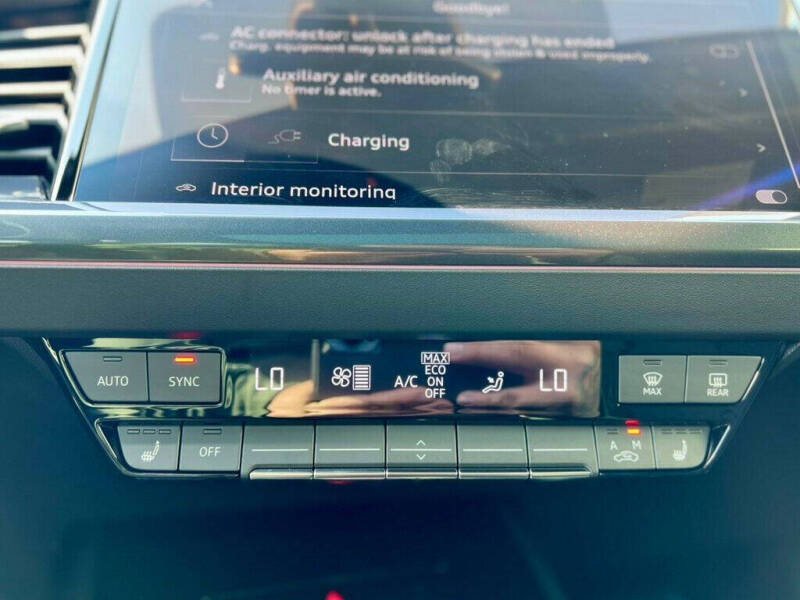 2024 Audi Q4 Sportback e-tron quattro Premium Plus 55