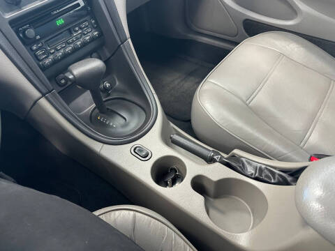 2001 Ford Mustang