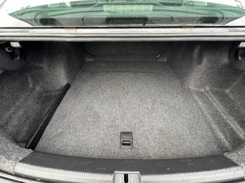 2015 Volkswagen Passat 1.8T Limited Edition