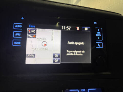 2016 Toyota Sienna XLE Premium 8-Passenger