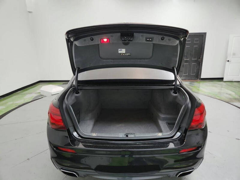 2014 BMW 7 Series 740i