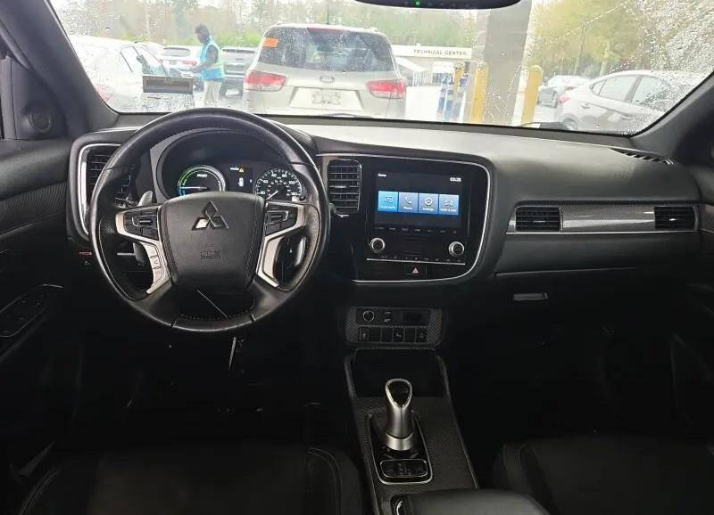 2020 Mitsubishi Outlander PHEV SEL