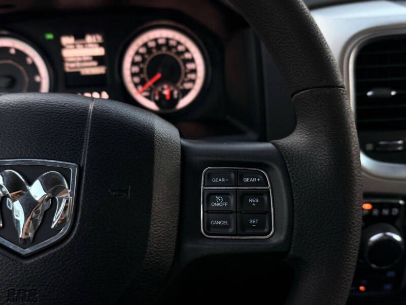 2020 RAM 1500 Classic SLT