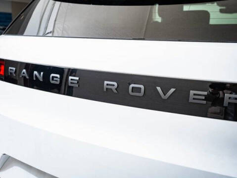 2025 Land Rover Range Rover Sport P460e Dynamic SE