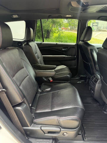 2022 Honda Pilot Black Edition
