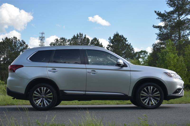 2020 Mitsubishi Outlander SEL