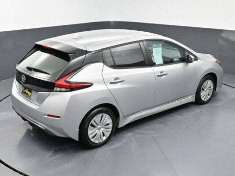 2023 Nissan LEAF S