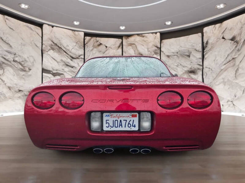 2004 Chevrolet Corvette