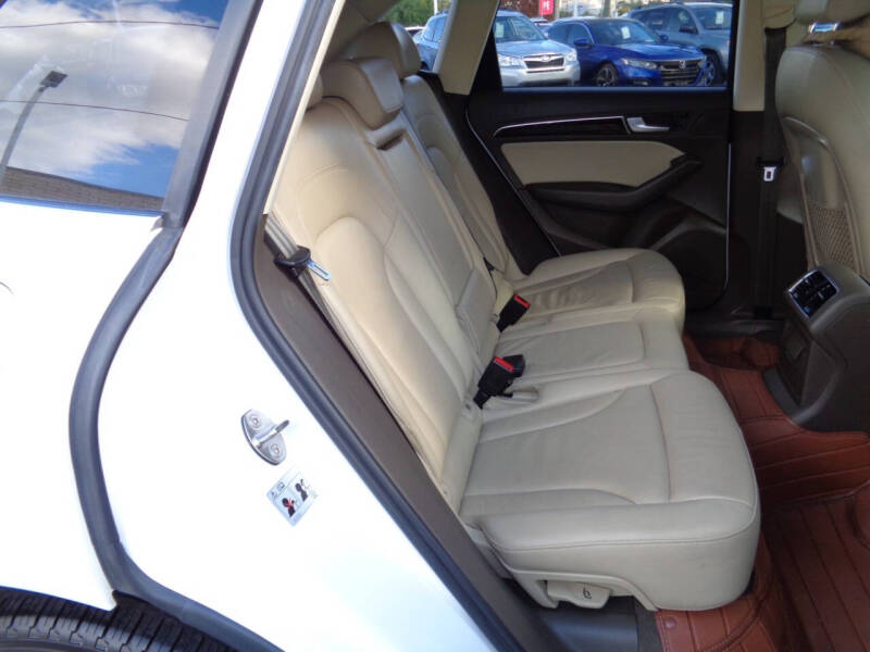 2013 Audi Q5 2.0T quattro Premium