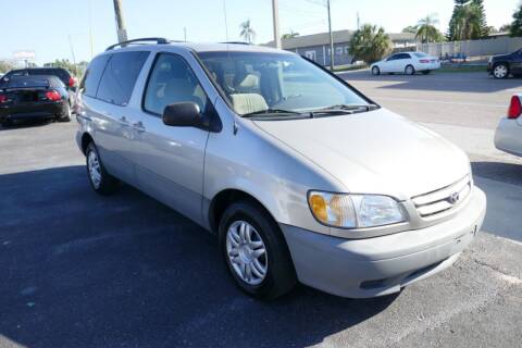 2001 Toyota Sienna for sale at J Linn Motors in Clearwater FL