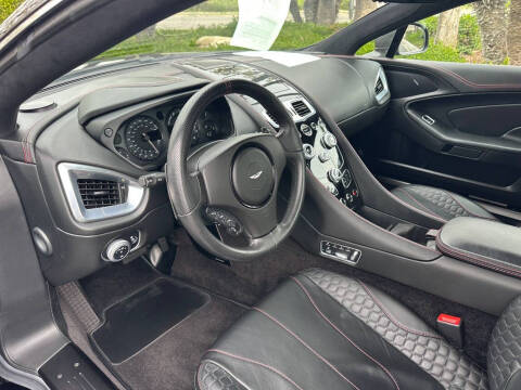 2016 Aston Martin Vanquish