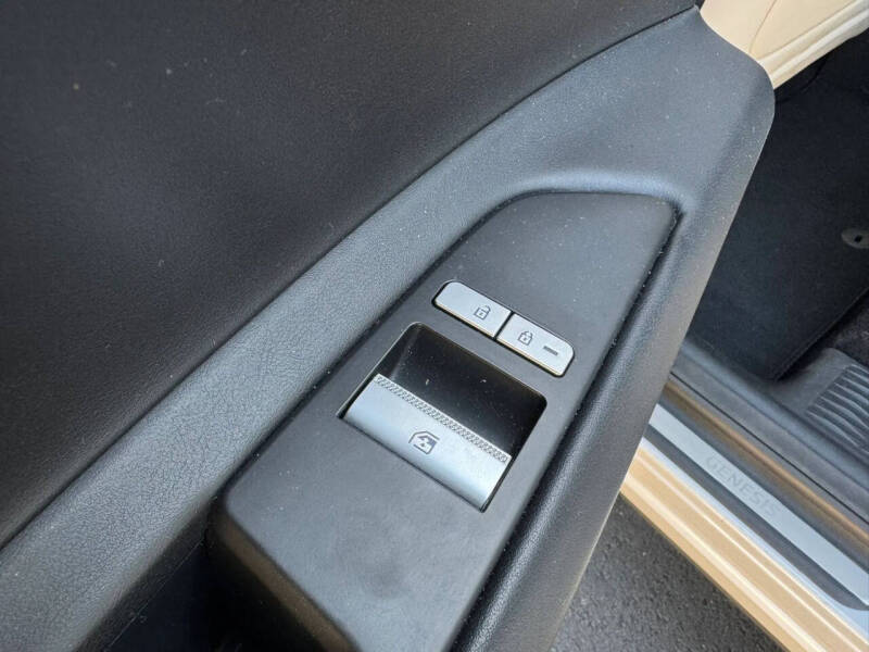 2023 Genesis GV80 2.5T