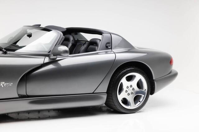 2002 Dodge Viper RT/10