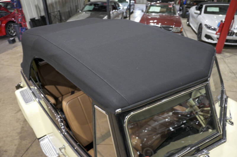 1950 Willys Jeepster