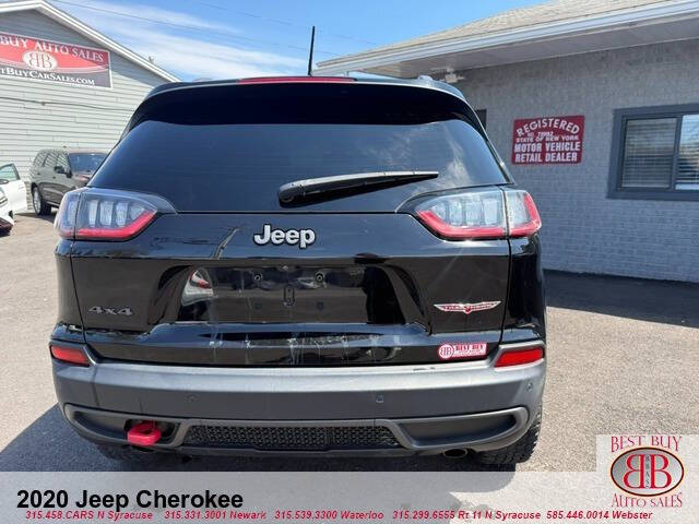 2020 Jeep Cherokee Trailhawk