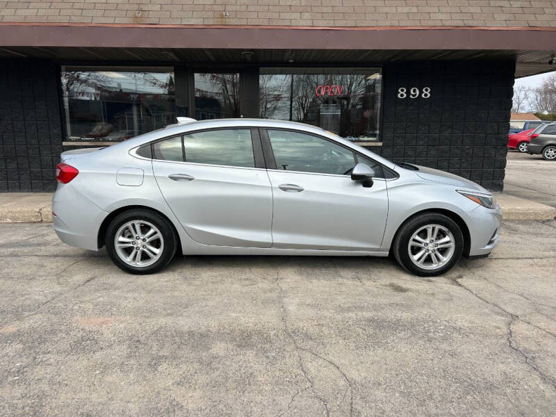 2017 Chevrolet Cruze LT Auto