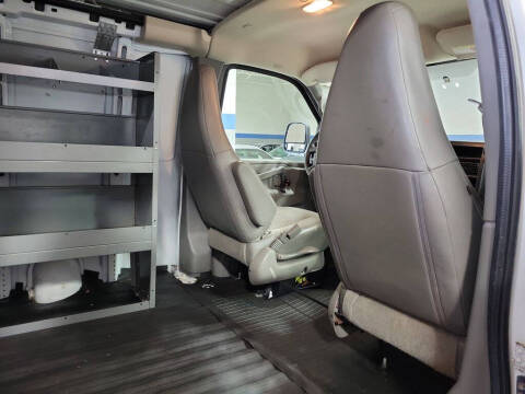 2017 GMC Savana 2500