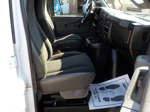 2020 Chevrolet Express 2500