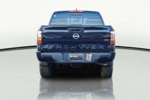 2023 Nissan Frontier SV