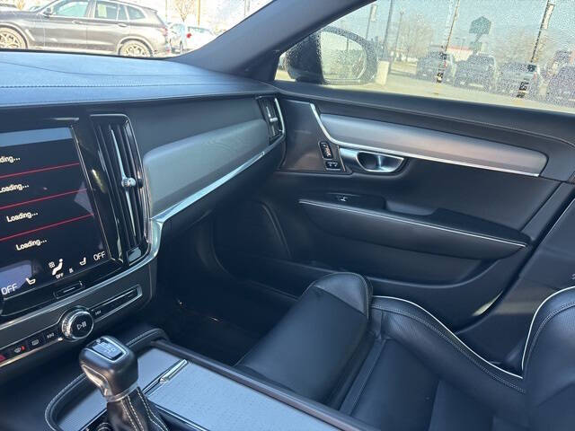 2020 Volvo S90 T6 R-Design