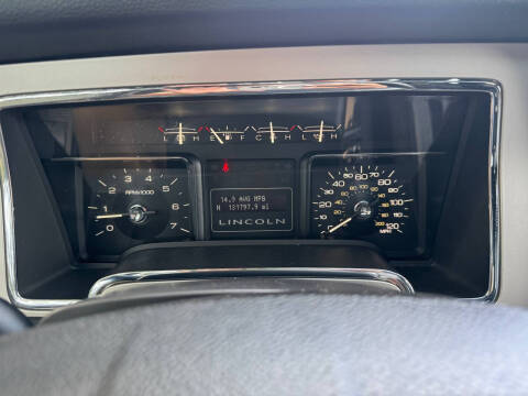 2010 Lincoln Navigator L