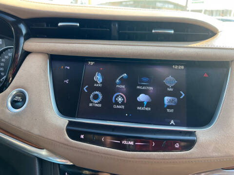 2017 Cadillac XT5 Platinum