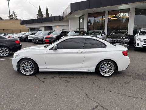2016 BMW 2 Series M235i