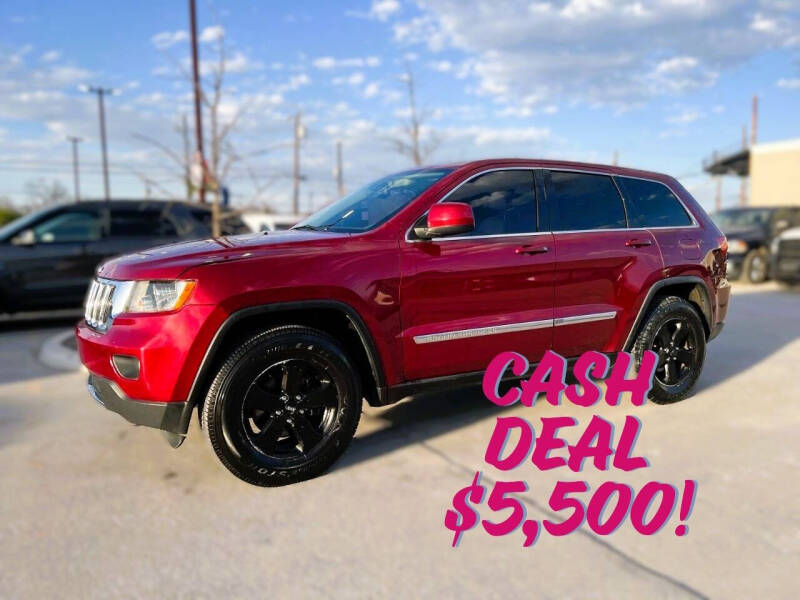 2012 Jeep Grand Cherokee Laredo's photo