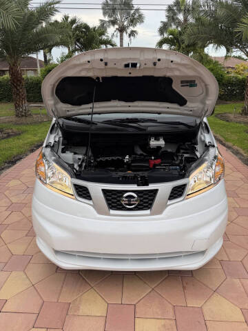 2020 Nissan NV200 SV
