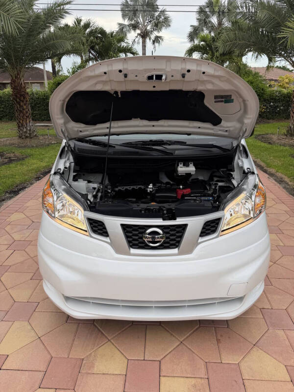 2020 Nissan NV200 SV