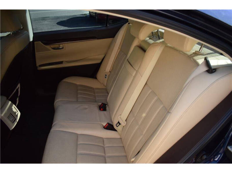 2016 Lexus ES 350