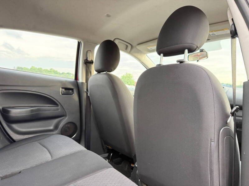 2019 Mitsubishi Mirage ES