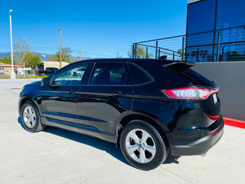 2018 Ford Edge SE