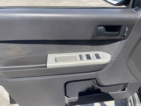 2009 Ford Escape XLT